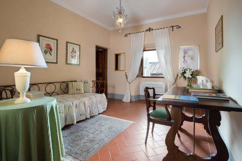 Relais Villa Belpoggio - Residenza D'Epoca Loro Ciuffenna Luaran gambar