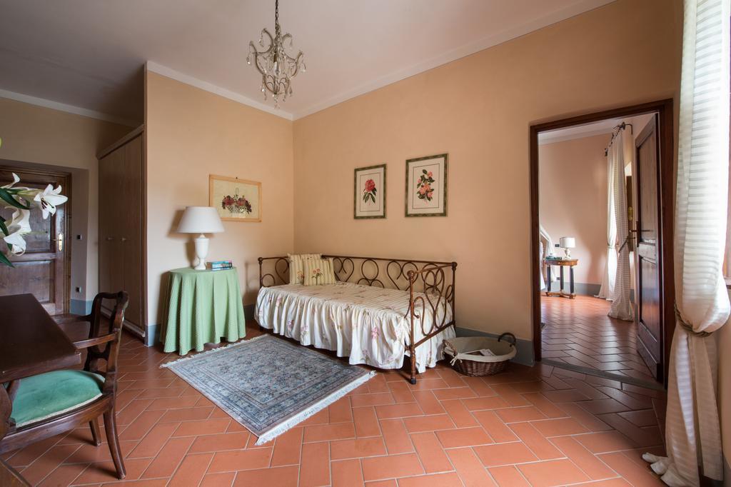 Relais Villa Belpoggio - Residenza D'Epoca Loro Ciuffenna Luaran gambar